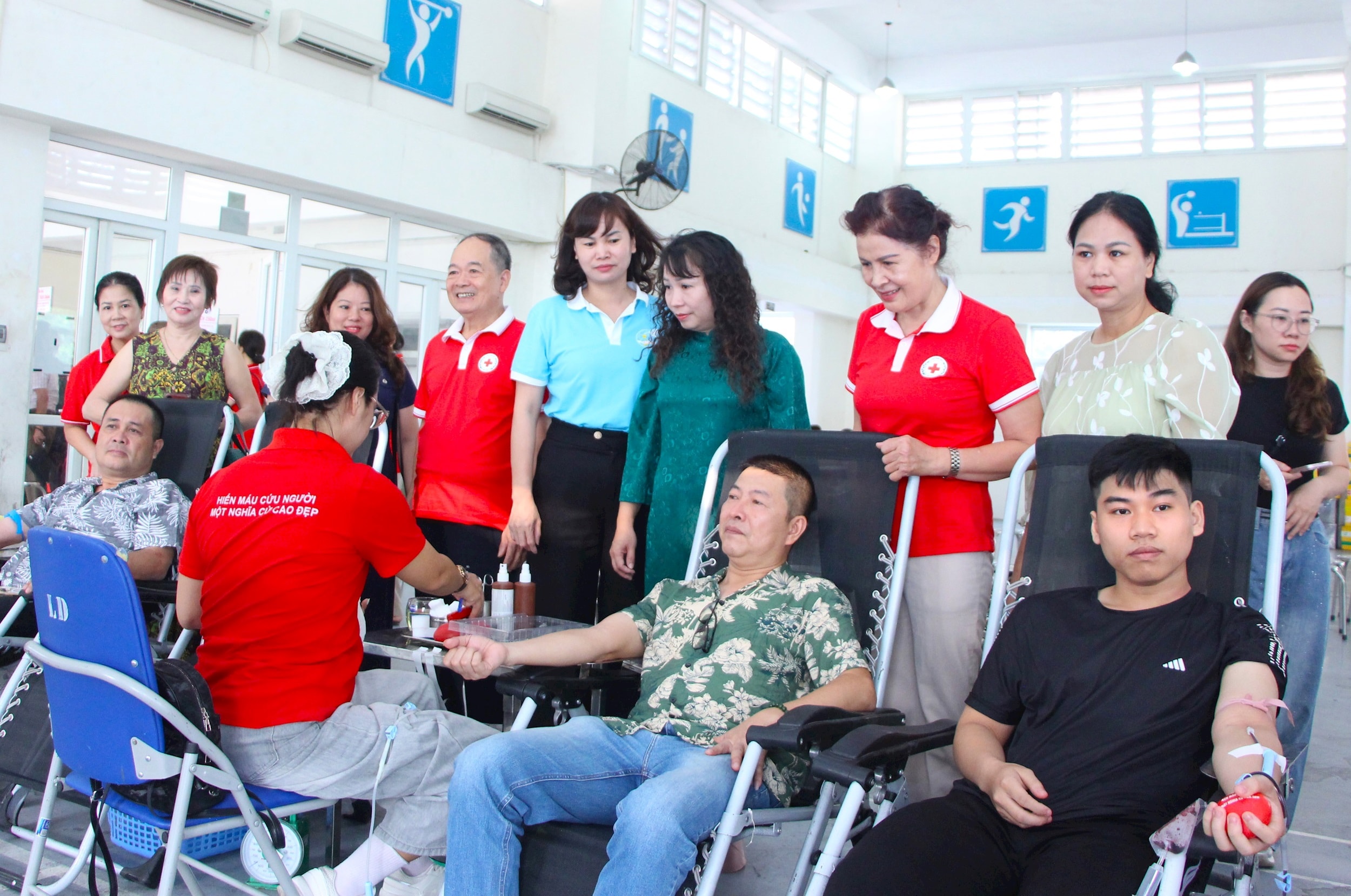 Phường Giảng Võ: Gần 500 đơn vị máu được hiến tặng trong ngày hội hiến máu tình nguyện