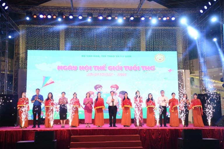 Khai mạc Ngày hội Thế giới tuổi thơ tại Hà Nội