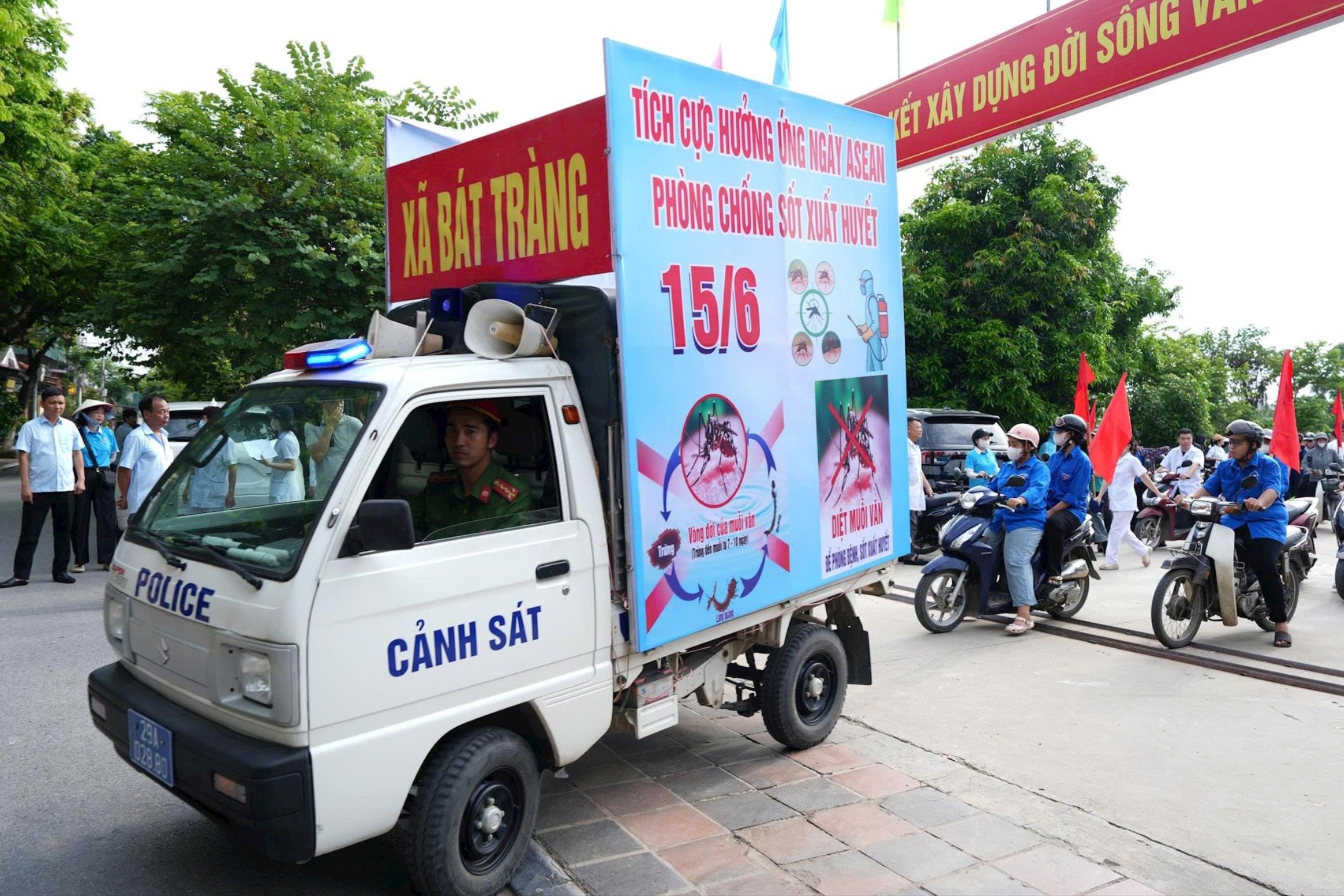 Xã Bát Tràng phát động chiến dịch vệ sinh môi trường