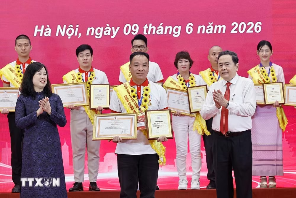 Chủ tịch Quốc hội Trần Thanh Mẫn: Xây dựng chiến lược dài hạn về hiến máu nhân đạo
