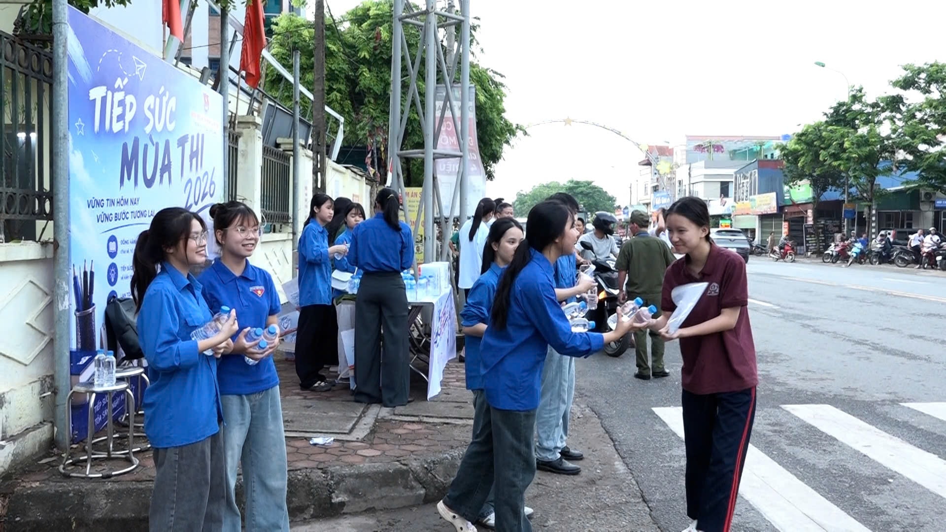 Hà Nội dịu mát trong kỳ thi tốt nghiệp THPT
