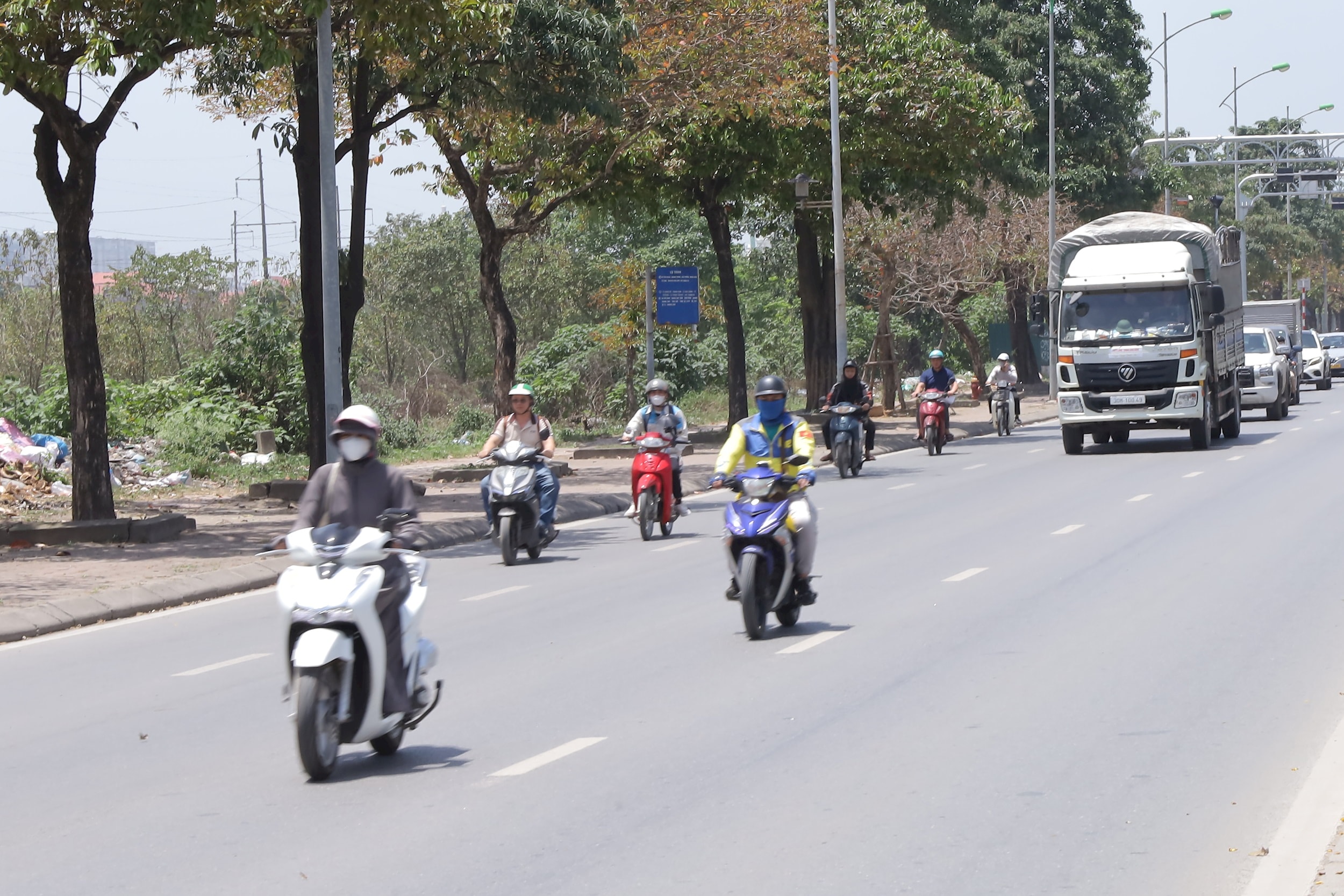 Hà Nội bước vào tháng cao điểm nắng nóng