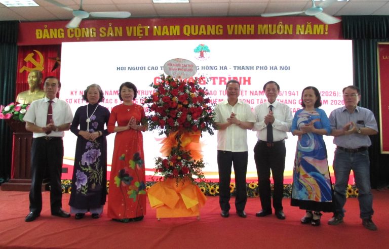 Phường Hồng Hà: Phát huy vai trò người cao tuổi trong tham gia xây dựng đô thị văn minh