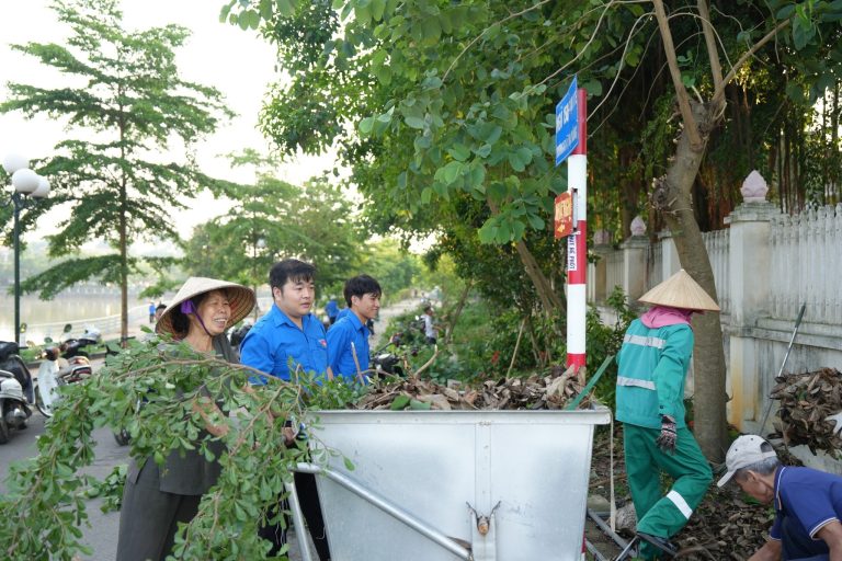 Xã Hạ Bằng triển khai 5 hành động trọng tâm vì môi trường xanh - sạch - đẹp
