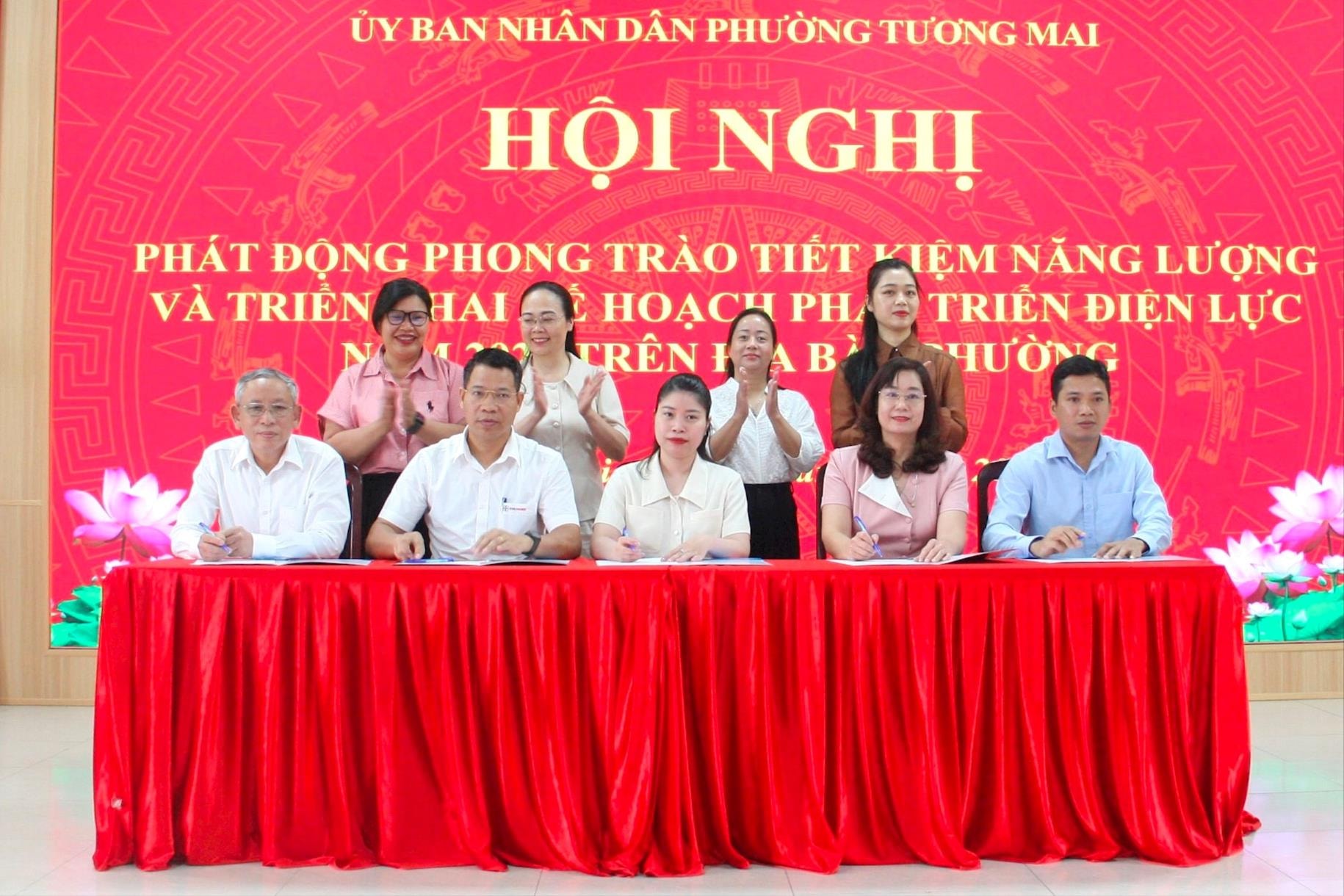 Phường Tương Mai đặt mục tiêu tiết kiệm tối thiểu 3% điện năng