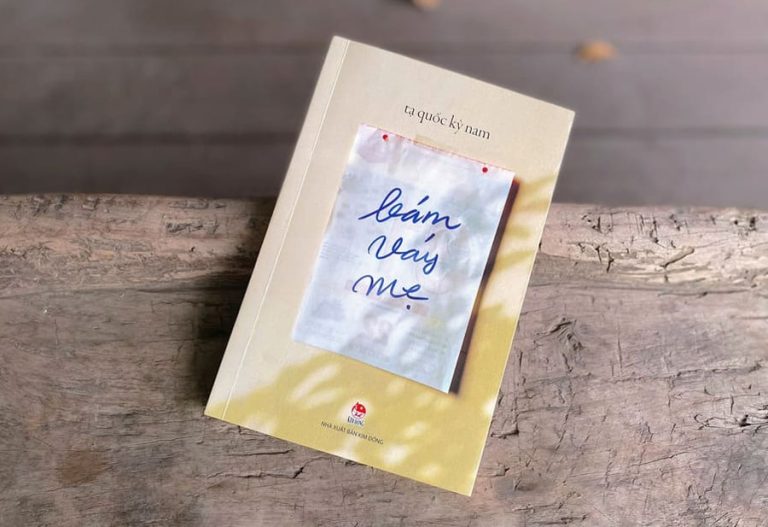 “Bám váy mẹ”