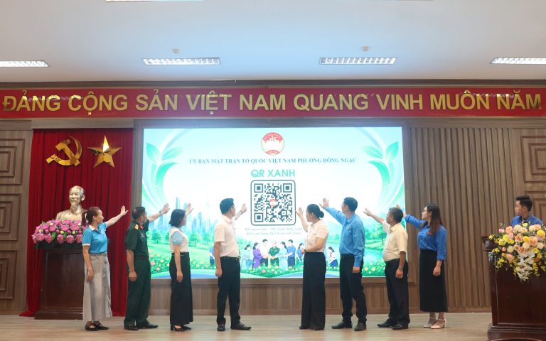 Phường Đông Ngạc triển khai mô hình “QR Xanh”, chung tay bảo vệ môi trường